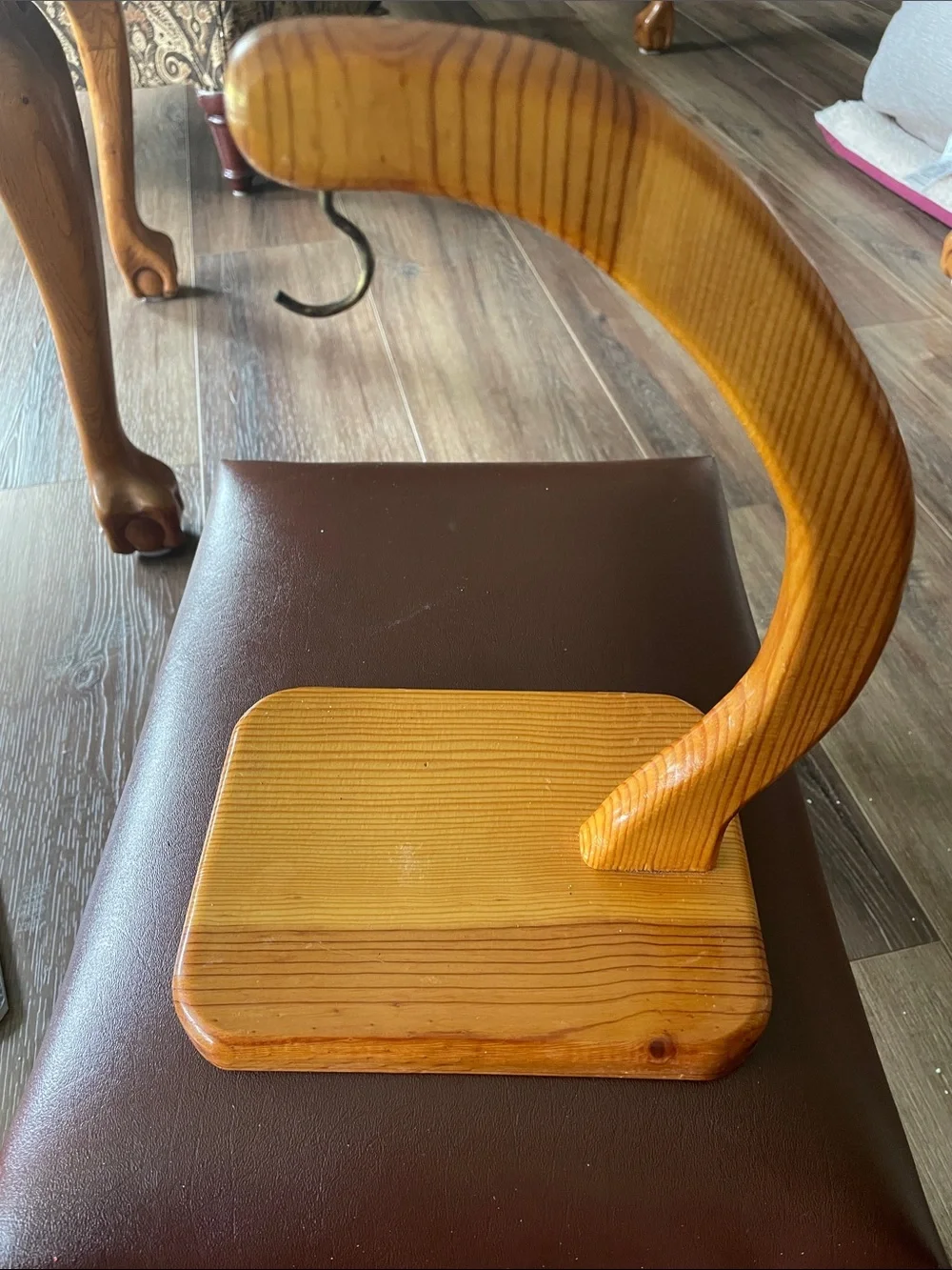 VTG Wooden Banana Holder
